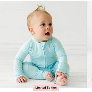 Preemie little sleepies zippy